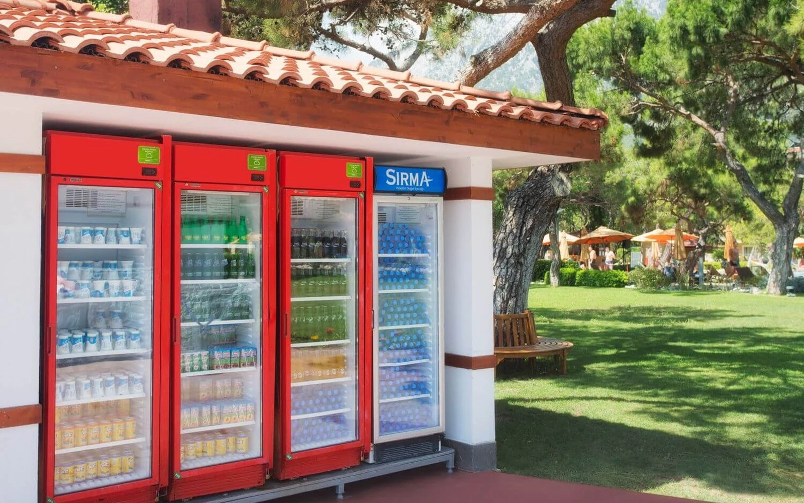AKKA Hotels gardens and grounds
